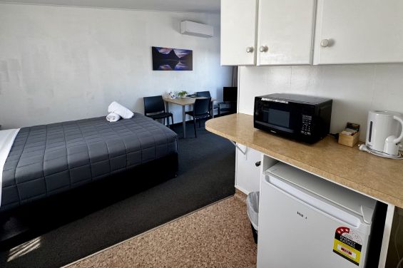 1-Bedroom Unit – Large